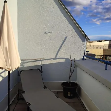 Mit Terrasse In Zentraler Lage *