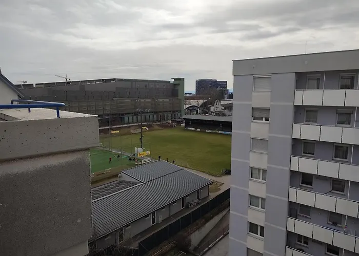 Apartment Mit Terrasse In Zentraler Lage *