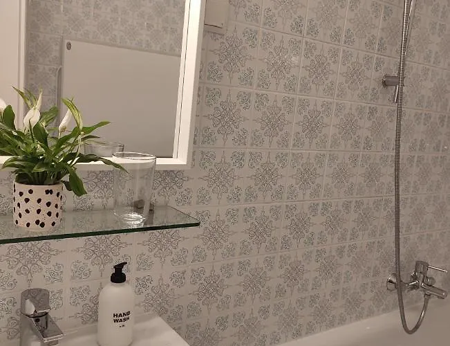 Mit Terrasse In Zentraler Lage